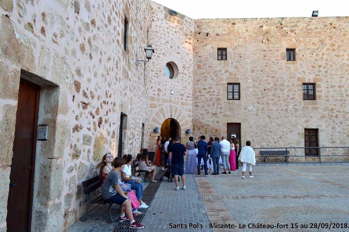 23 SANTA POLA CHATEAU FORT ET PLACE GLORIETA (38).JPG